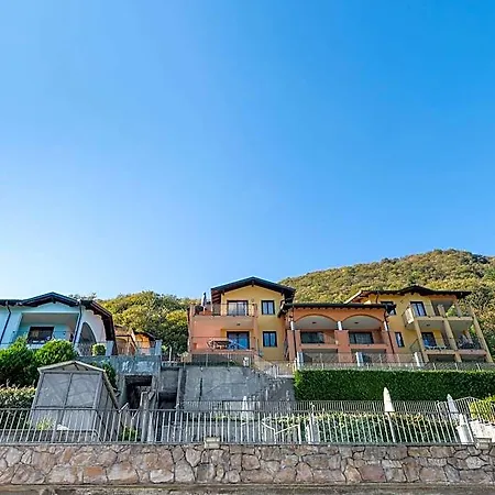 Residential Complex With Panoramic Views And Pool 호텔
